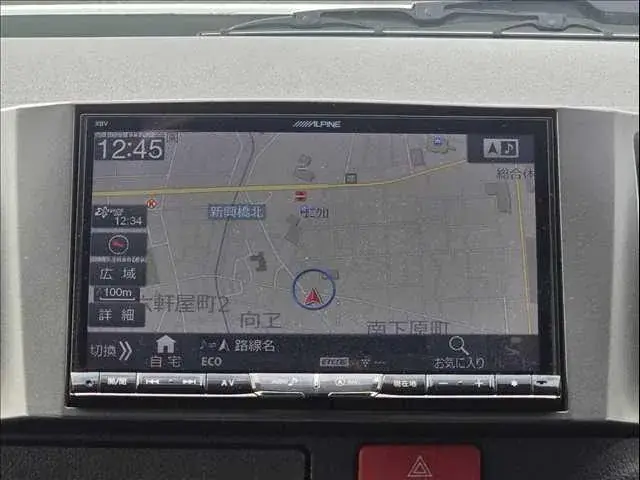 Toyota Hiace 2017 photo 3