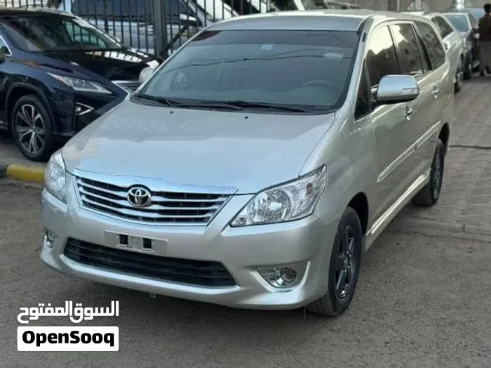 Toyota Innova 2014 photo 5
