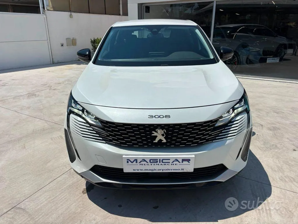 Peugeot 3008 2021 photo 2