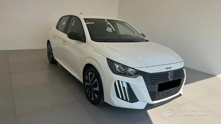Peugeot 208 2024 photo 3