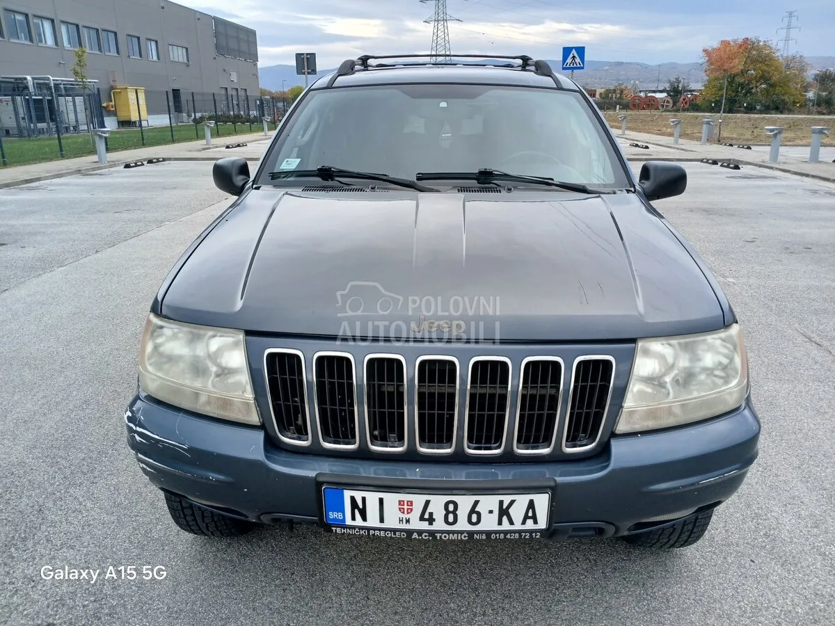 Jeep Grand Cherokee 2004 photo 2