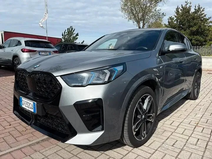 BMW X2
