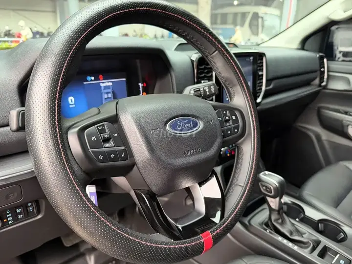 Ford Everest 2024 photo 5
