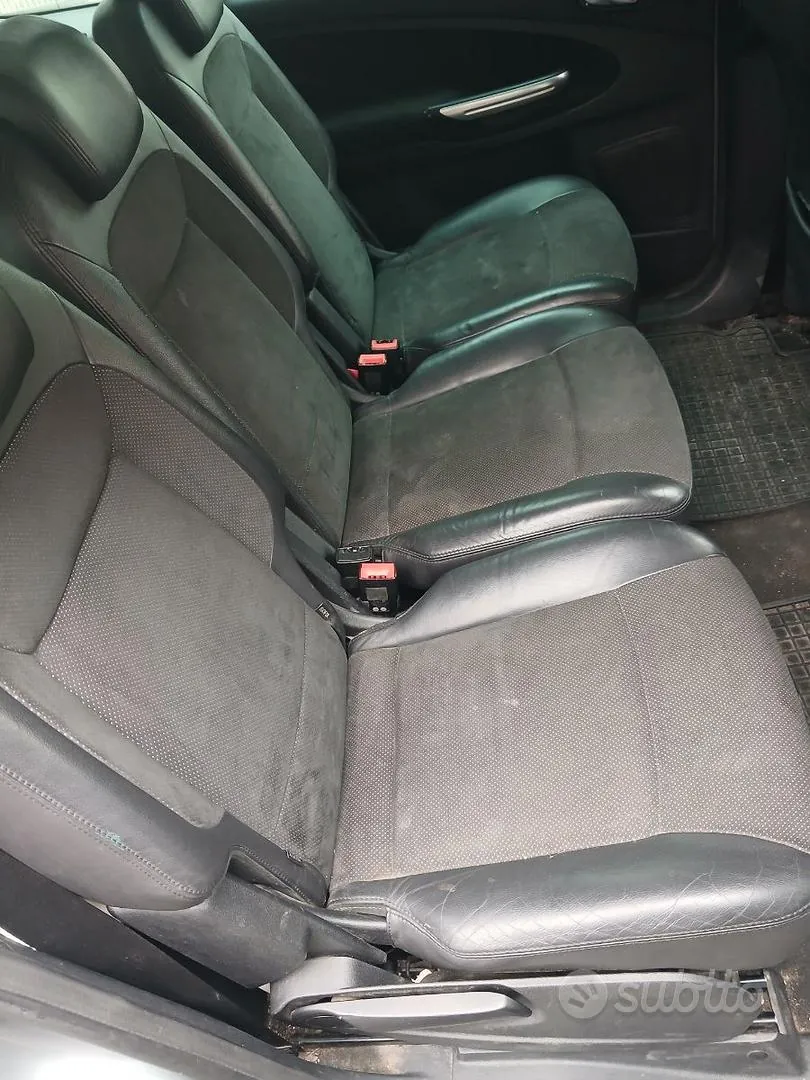 Ford S-Max 2007 photo 4