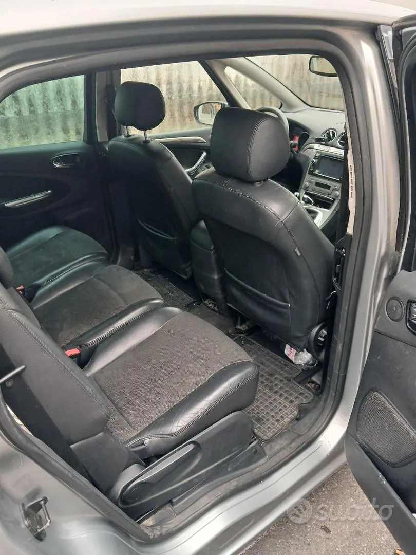 Ford S-Max 2007 photo 3