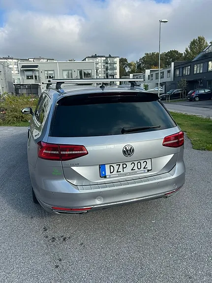 Volkswagen Passat 2018 photo 2