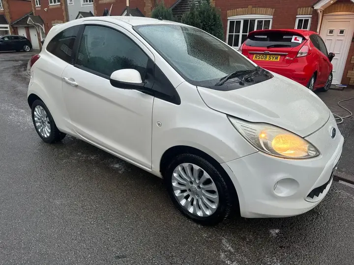Ford Ka 2010 photo 5