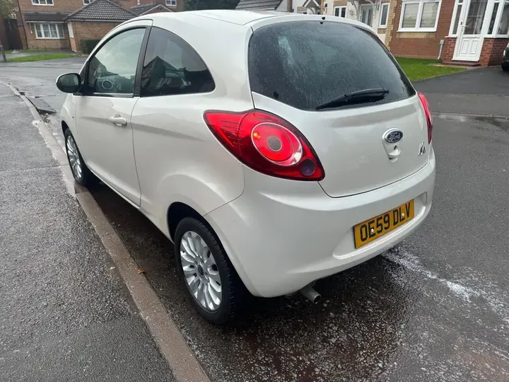 Ford Ka 2010 photo 4
