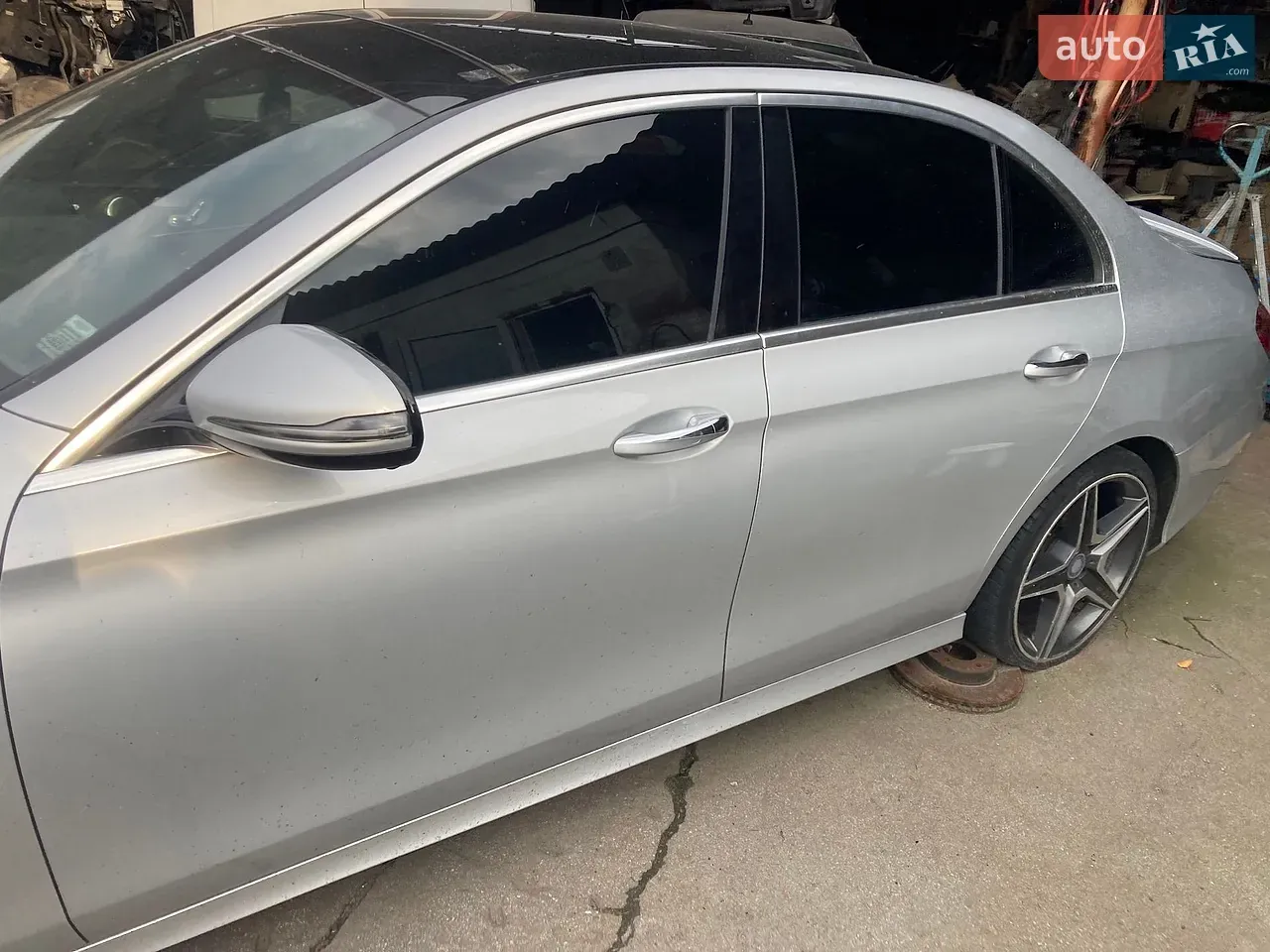 Mercedes-Benz E-Class 2017 photo 4