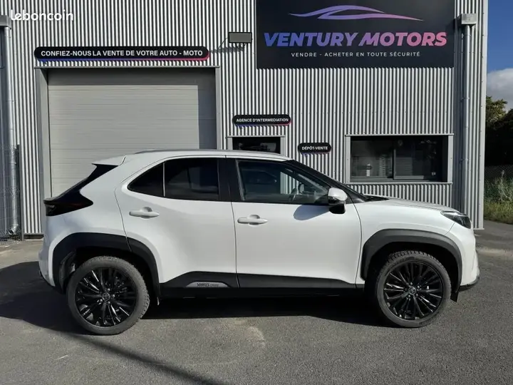 Toyota Yaris Cross 2022 photo 4