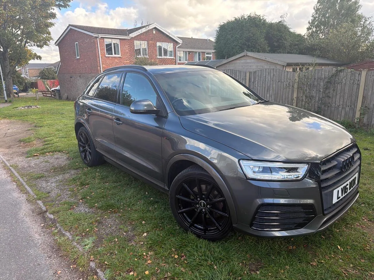 Audi Q3 2016 photo 5