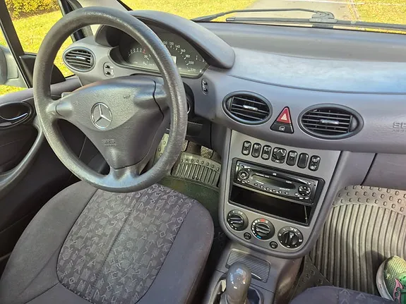 Mercedes-Benz A160 2002 photo 5