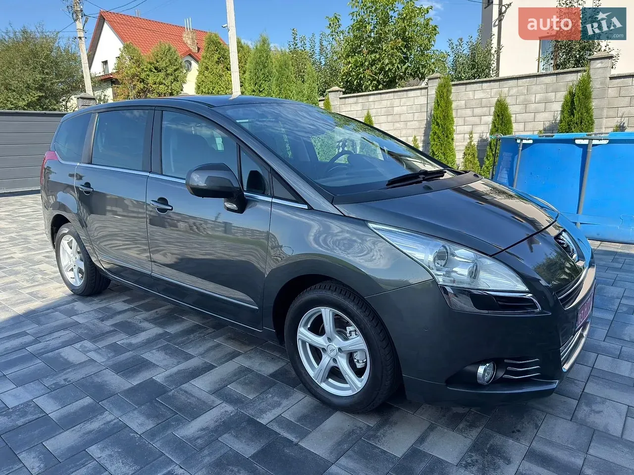 Peugeot 5008 2011 photo 5