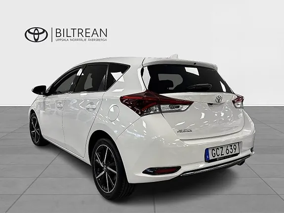 Toyota Auris 2018 photo 3