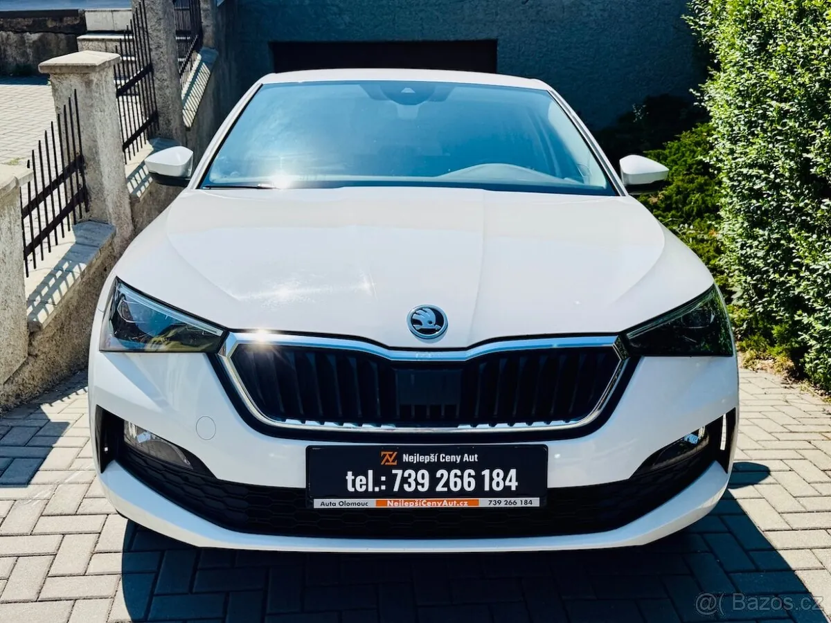 Skoda Scala 2021 photo 2