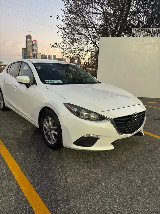 Mazda 3 2014 photo 4