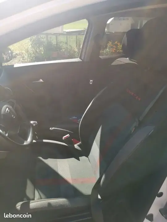 Dacia Duster 2019 photo 3