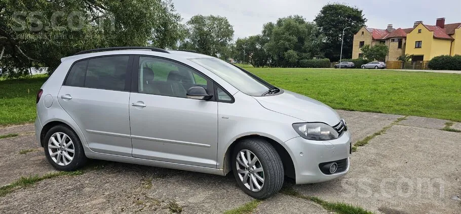 Volkswagen Golf Plus 2013 photo 3