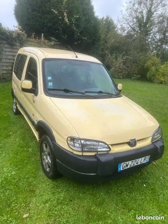 Peugeot Partner 2001 photo 2
