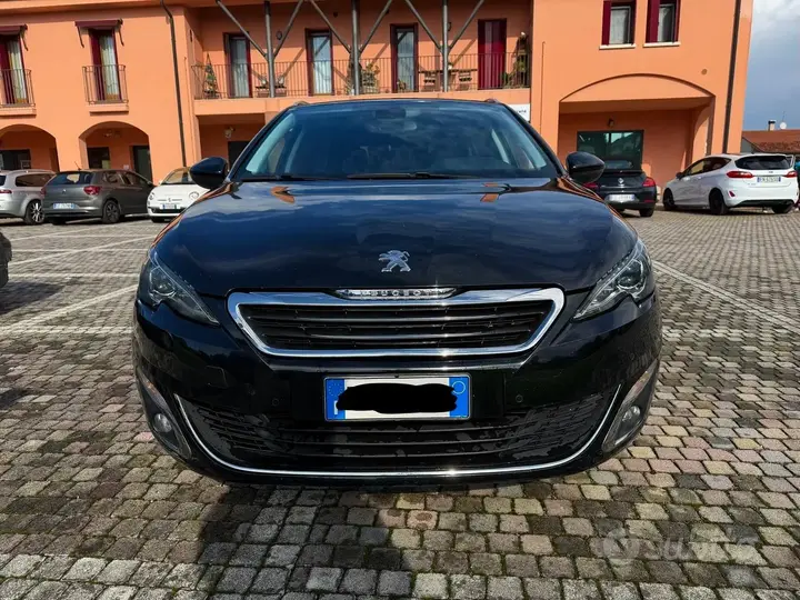 Peugeot 308 2015 photo 3