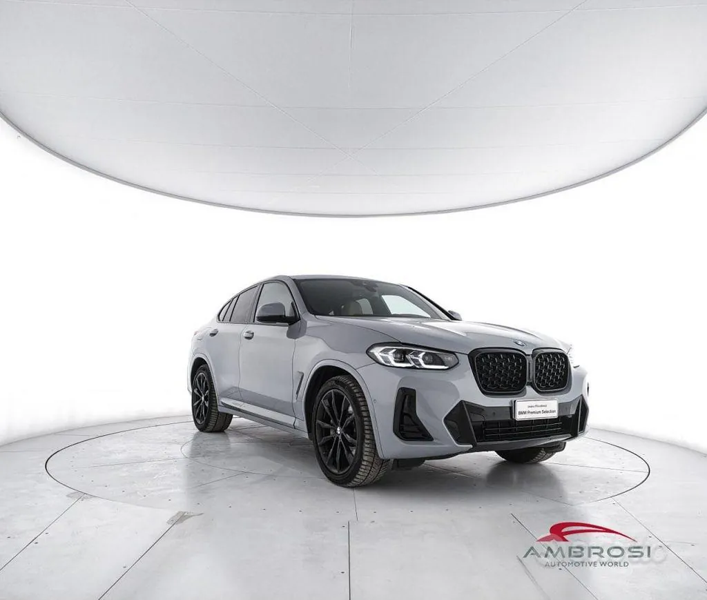BMW X4 2022 photo 2