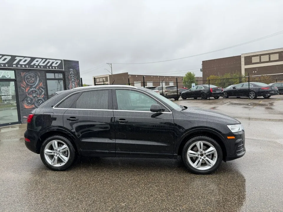 Audi Q3 2016 photo 3