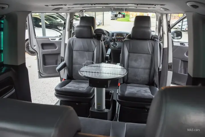 Volkswagen Multivan 2014 photo 2