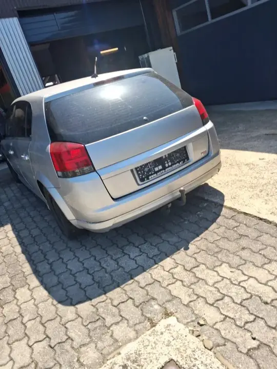 Opel Signum 2007 photo 3