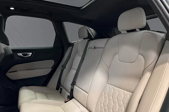 Volvo Xc60 2027 photo 4