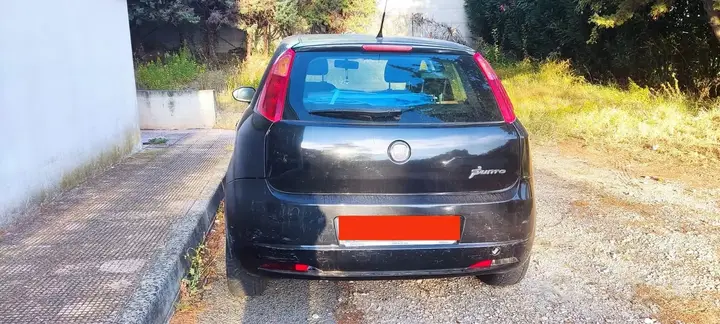 Fiat Grande Punto 2009 photo 3
