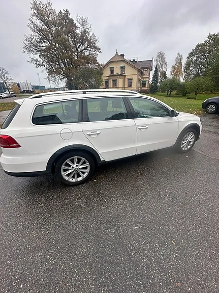 Volkswagen Passat Alltrack 2014 photo 4