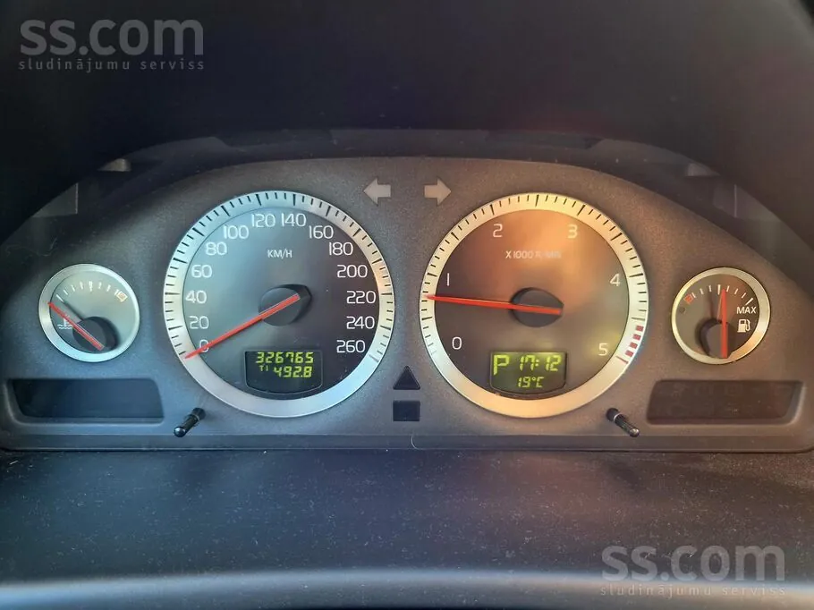 Volvo V70 2007 photo 5