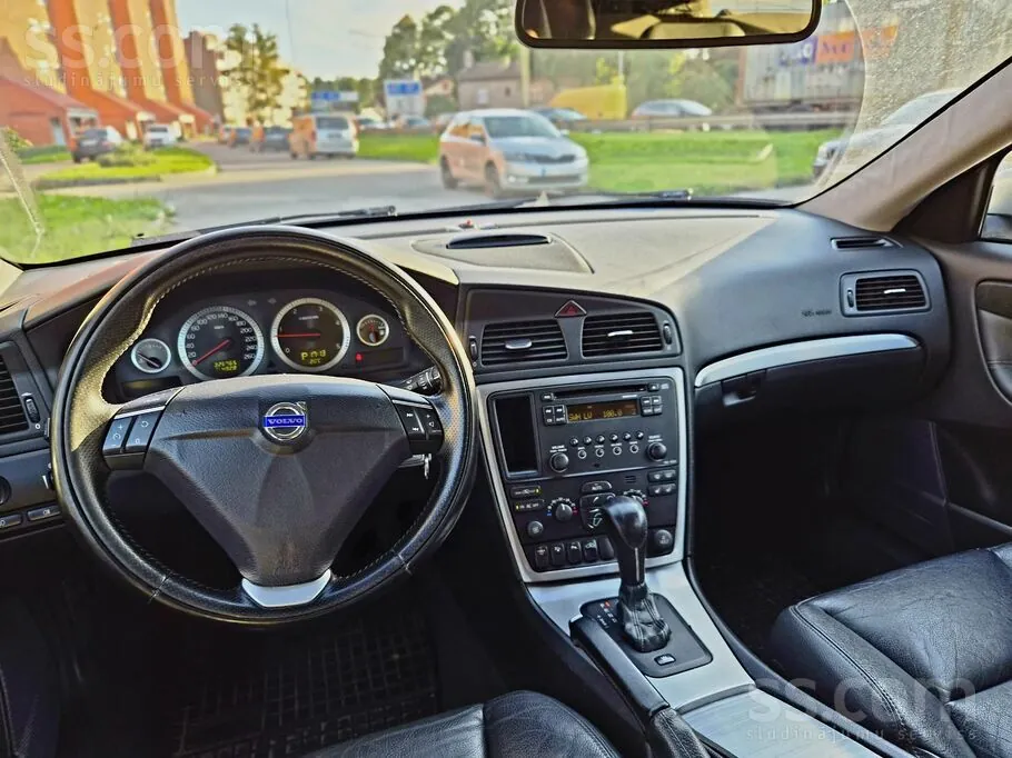 Volvo V70 2007 photo 4