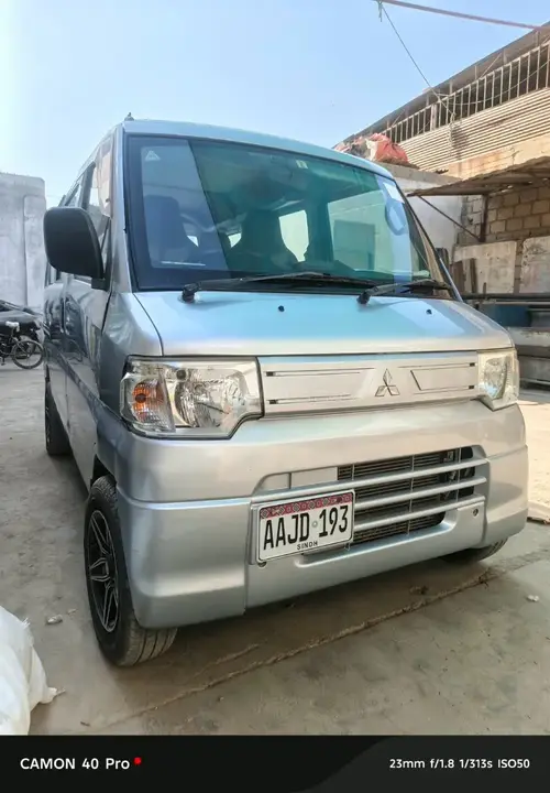 Mitsubishi Minicab