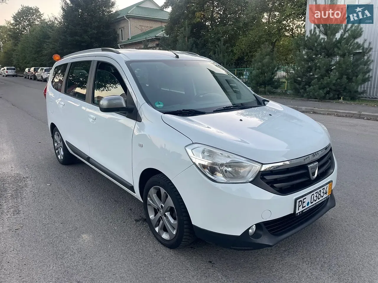 Dacia Lodgy 2015 photo 5