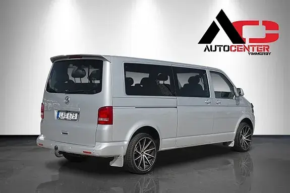 Volkswagen Caravelle 2011 photo 5