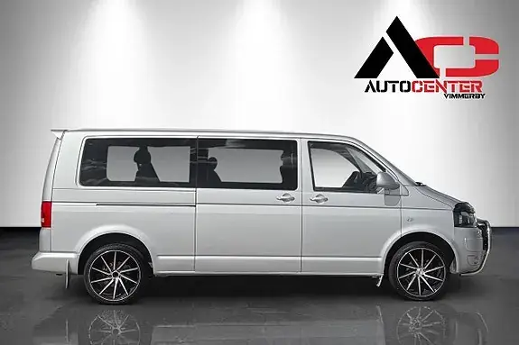 Volkswagen Caravelle 2011 photo 4