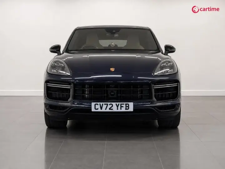 Porsche Cayenne 2022 photo 2