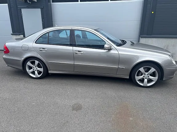 Mercedes-Benz E200 D 2008 photo 2