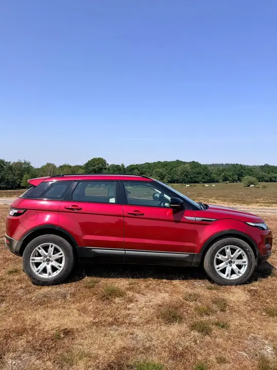 Land Rover Range Rover Evoque 2012 photo 4