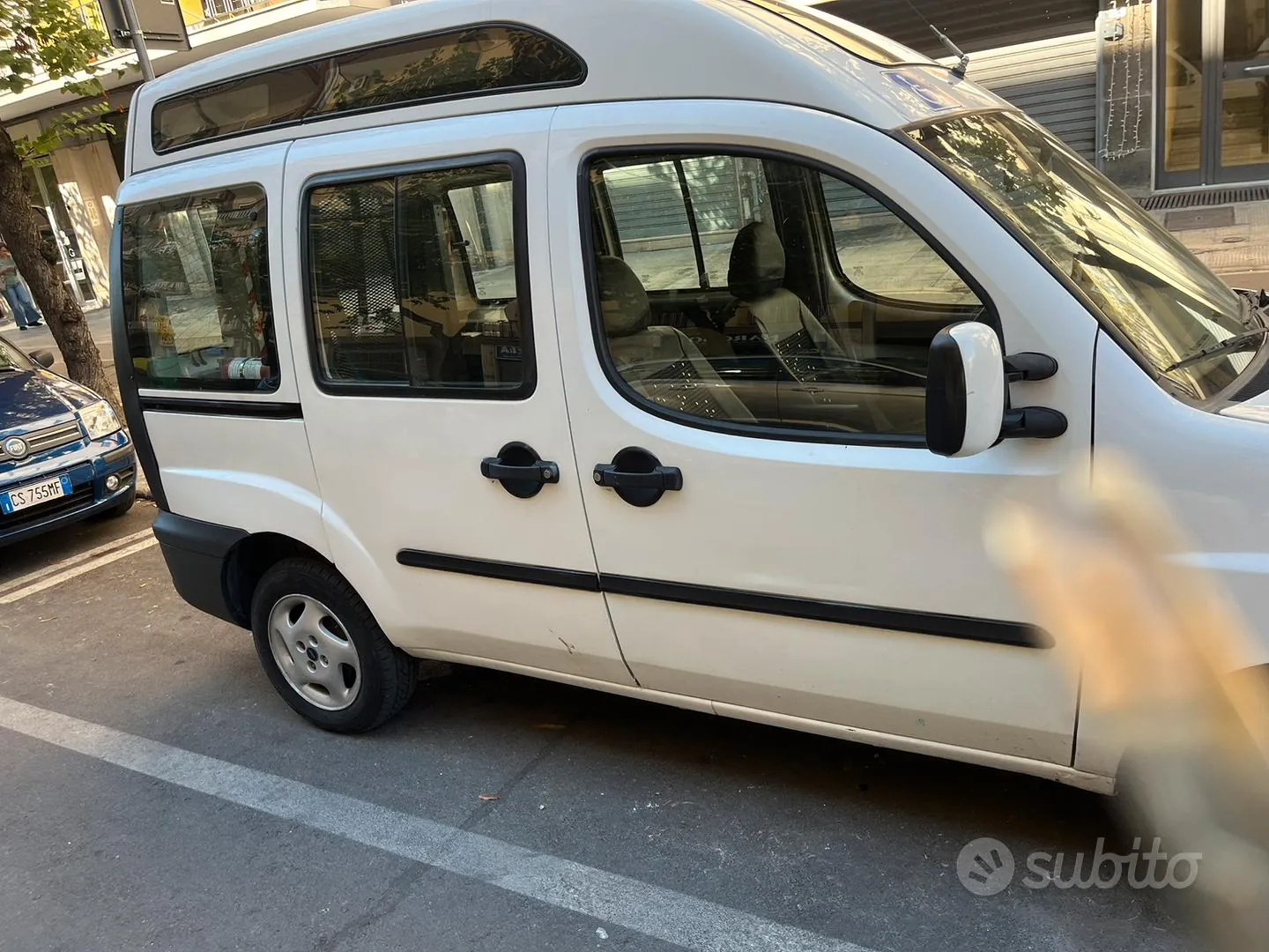 Fiat Doblo 2004 photo 2