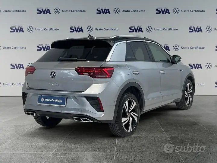 Volkswagen T-Roc 2023 photo 2