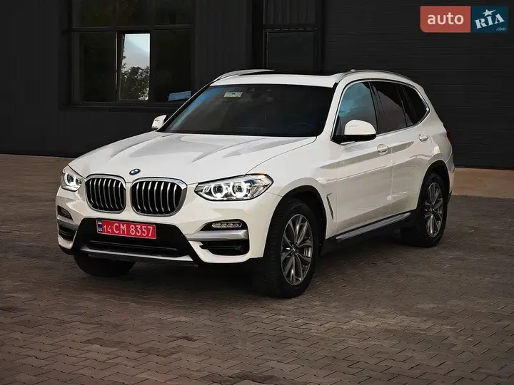 BMW X3 2019 photo 3