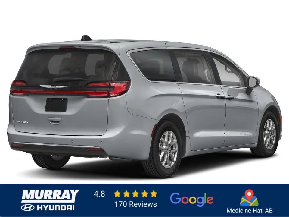Chrysler Pacifica 2023 photo 2
