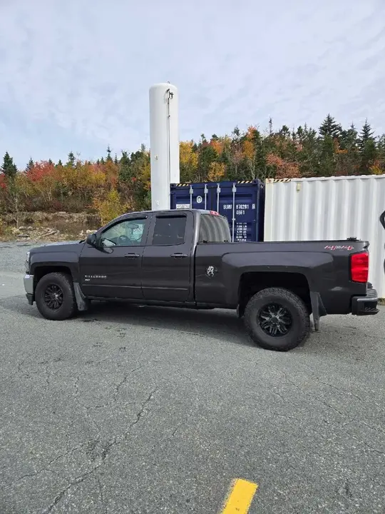 Chevrolet Silverado 2016 photo 2