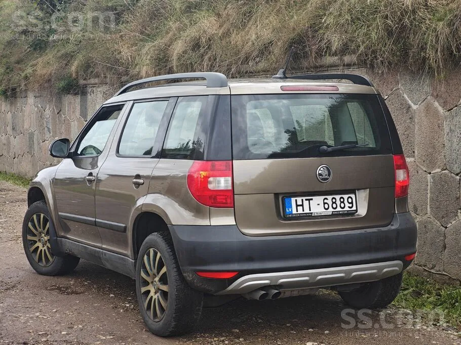 Skoda Yeti 2011 photo 2