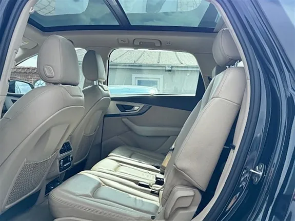Audi Q7 2016 photo 5