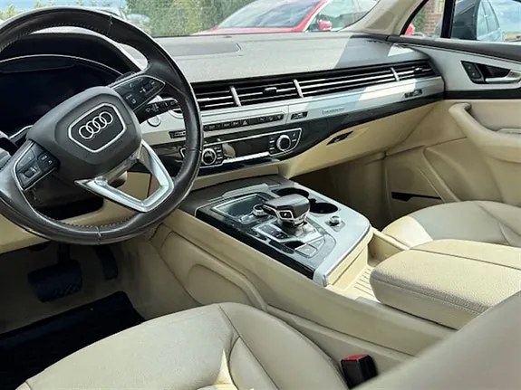 Audi Q7 2016 photo 3