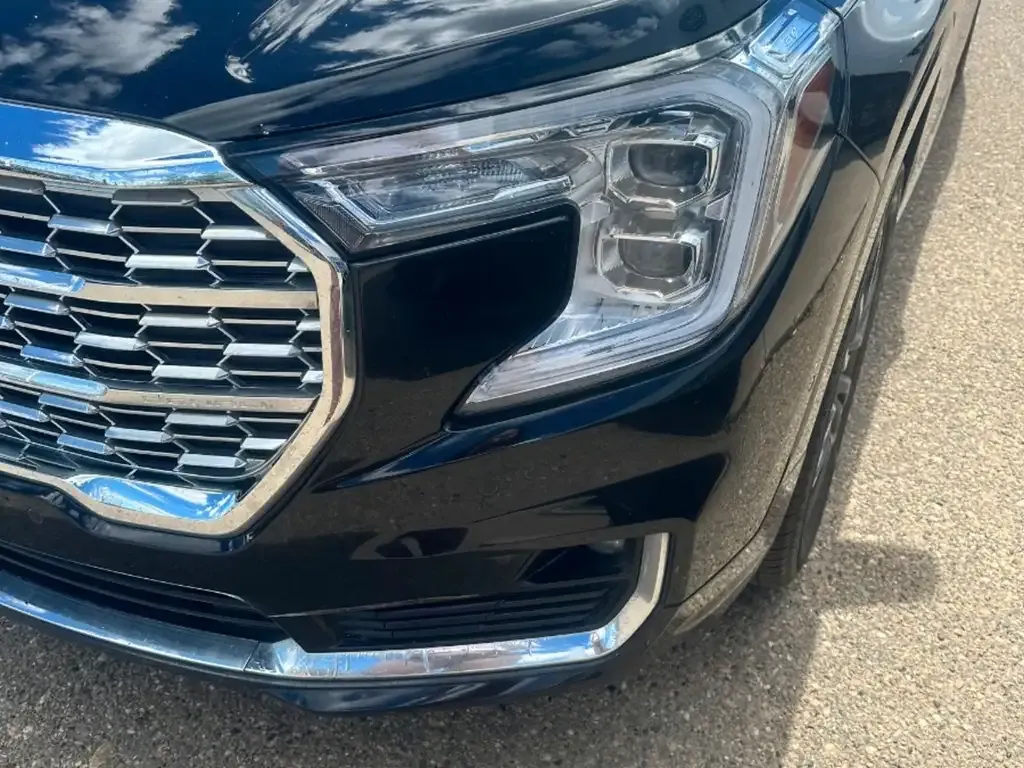 GMC Terrain 2024 photo 3
