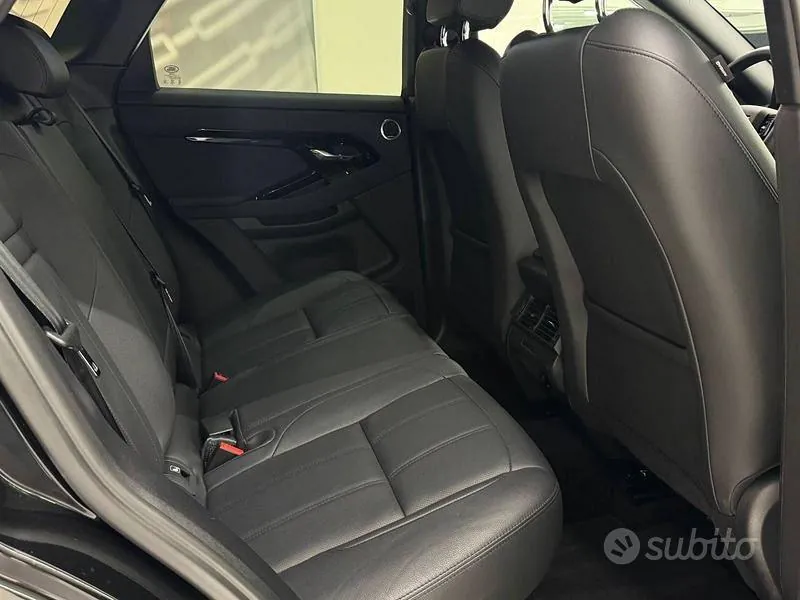 Land Rover Evoque 2024 photo 5